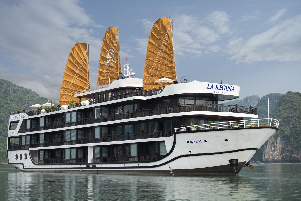 Halong Bay 3d2n with LA Regina Legend Cruise Trip code: PSG.HL.L4
